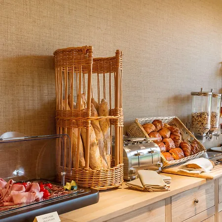 Western L'aquarium Arras Nord Hotel 3*