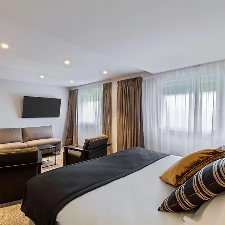 Western L'aquarium Arras Nord מלון 3*