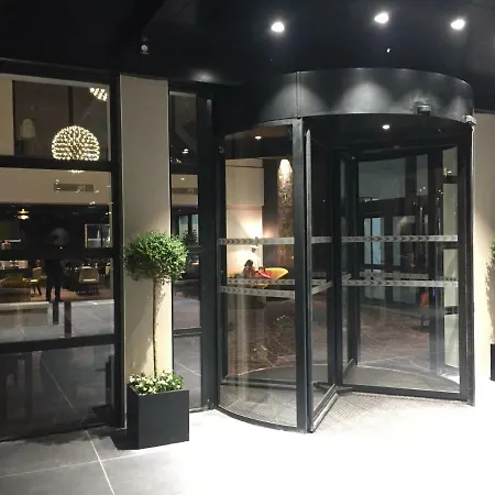 Western L'aquarium Arras Nord מלון 3*