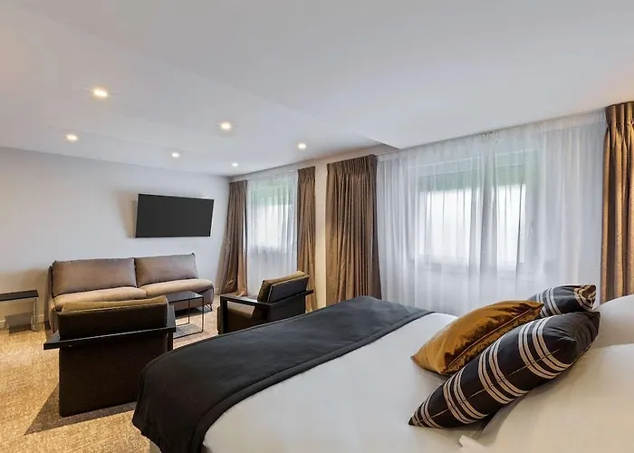 Western L'aquarium Arras Nord Hotel 3*